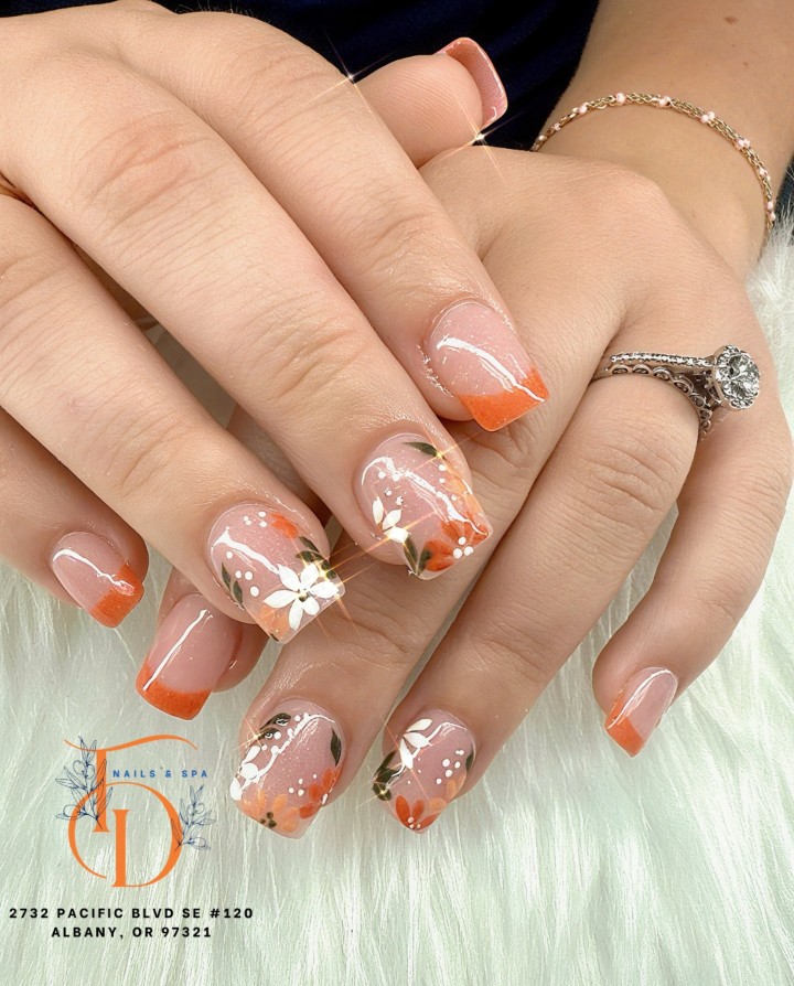 Nail Care and Art: Creating Beautiful Moments for Confident Women